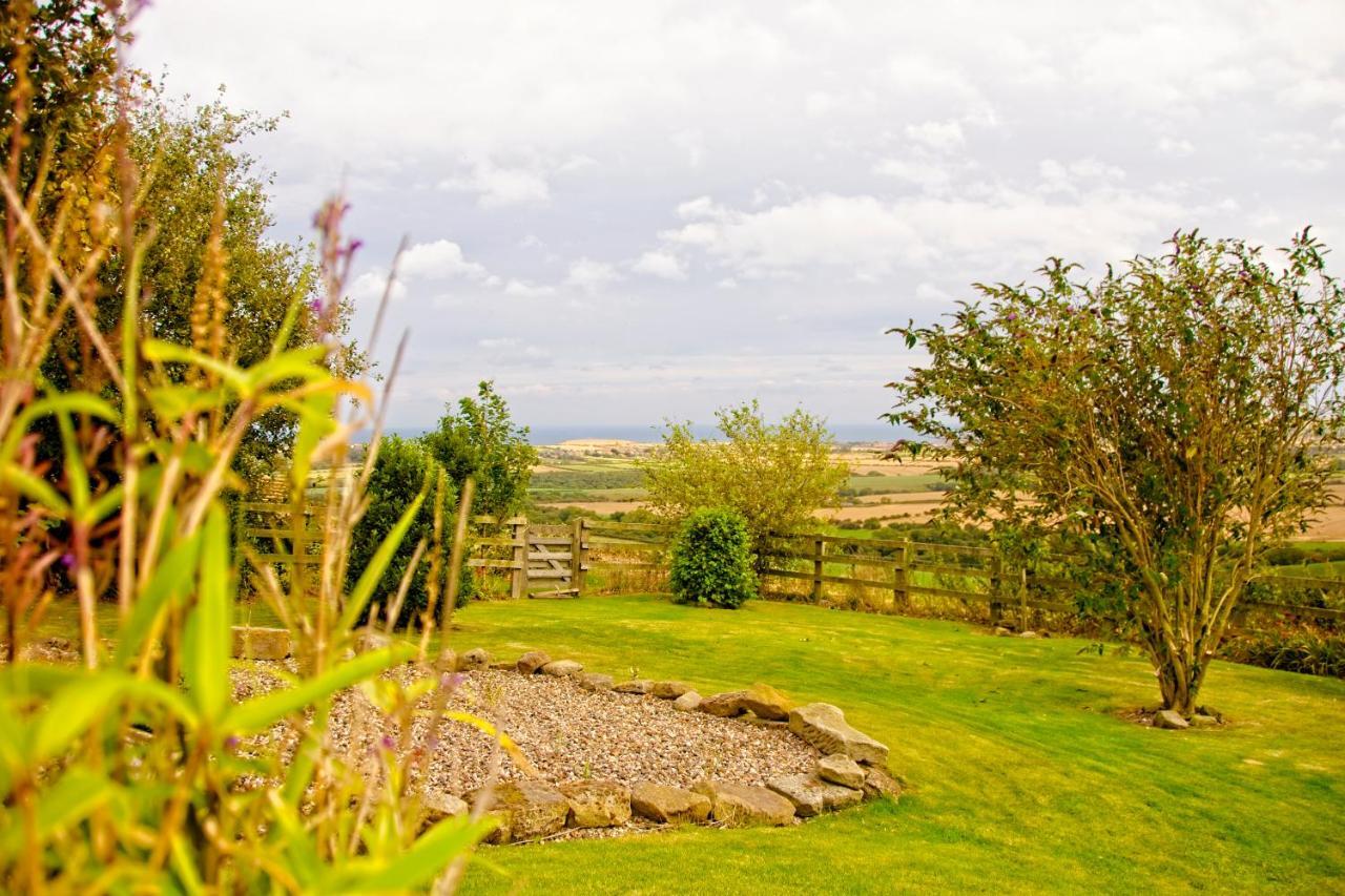 Sebright Cottage, Borrowby Farm Cottages สเตทส์ ภายนอก รูปภาพ